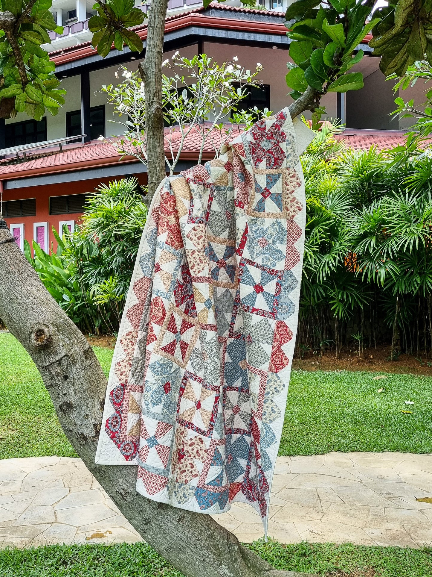 Pinwheel Single handmade quilt - patchwork quilt