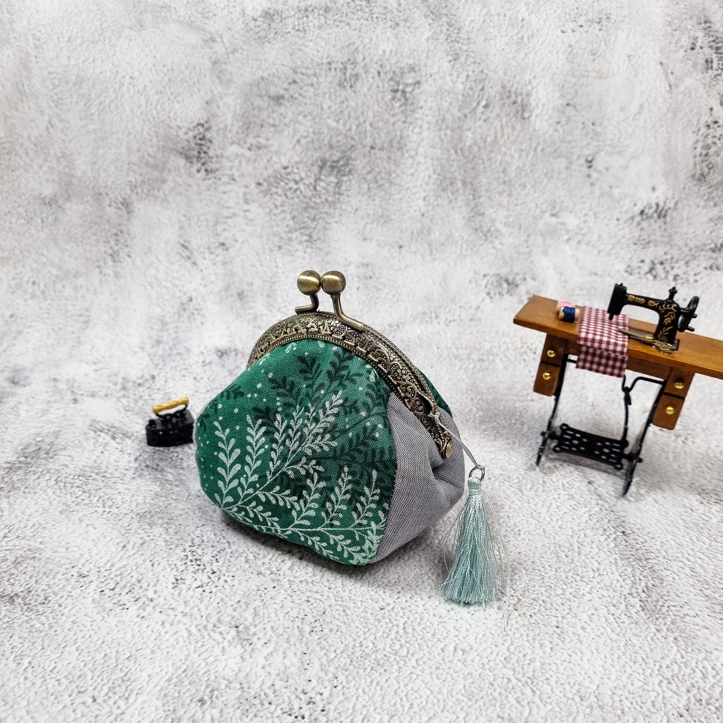 Clasp Purse