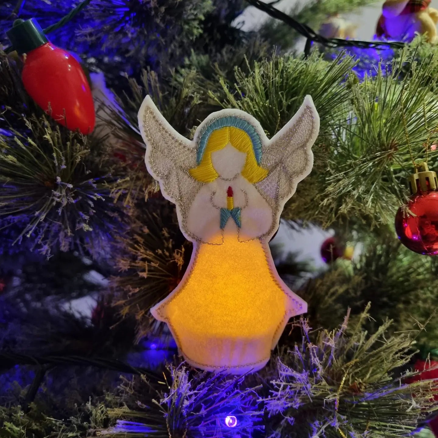 Christmas Angel Led Candle Embroidery in the hoop
