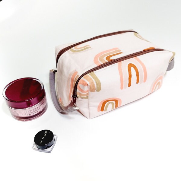 Double zip gear pouch pattern/ 2 sizes/ Makeup bag pattern