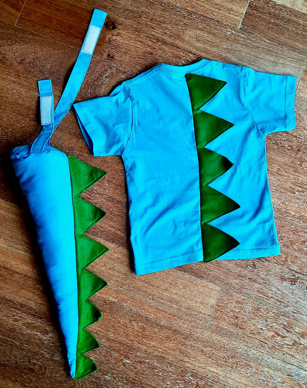Dinosaur Costume/ DIY Halloween Dino costume