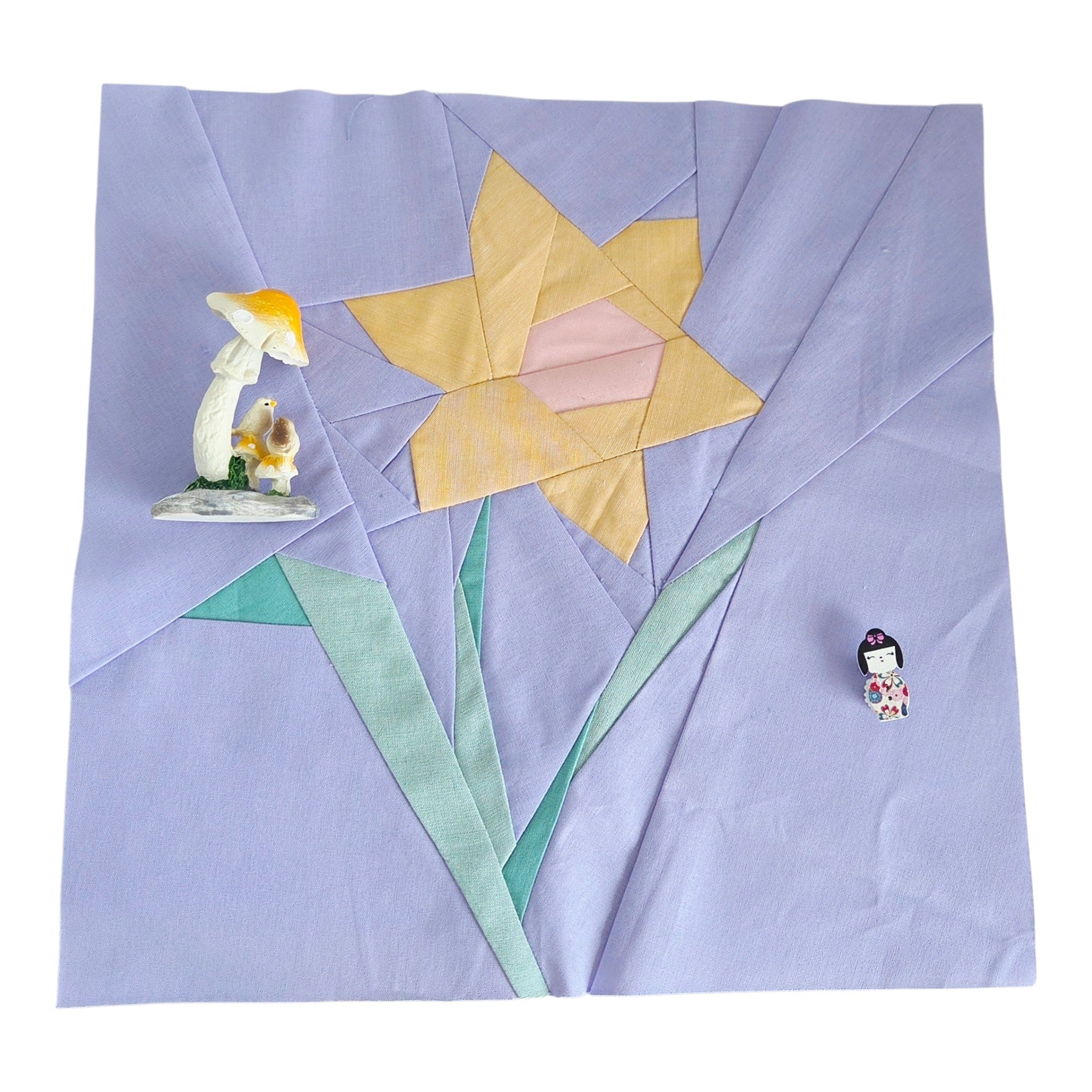 Daffodil  FPP Quilt Block Pattern / 4 Sizes Included – PDF Download