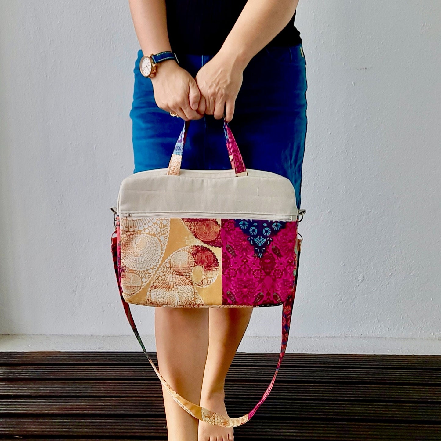 Laptop Bag Pattern/ 3 sizes, 11",13" and 15"/ with 6 pockets.
